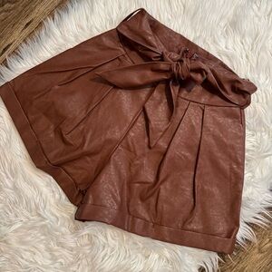 The Sang Women’s Brown Faux Leather High Waist Pleated Belted Shorts NWT S